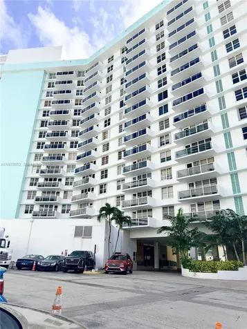 3725 S Ocean Drive Hollywood FL 33019