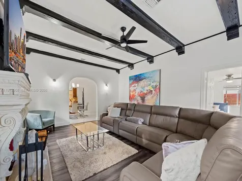 37 NW 47th Terrace Miami FL 33127