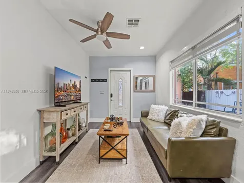 37 NW 47th Terrace Miami FL 33127