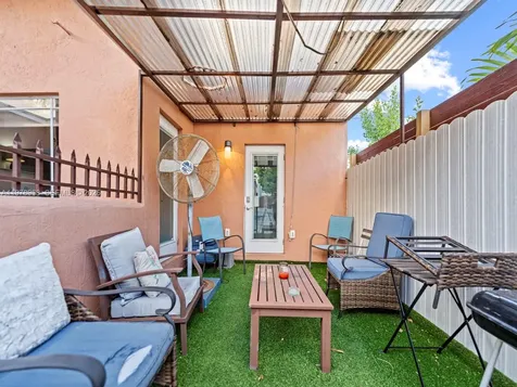 37 NW 47th Terrace Miami FL 33127