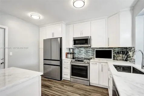 3703 NW 91st Lane Sunrise FL 33351