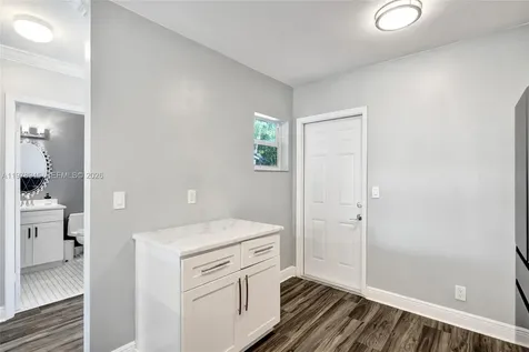 3703 NW 91st Lane Sunrise FL 33351