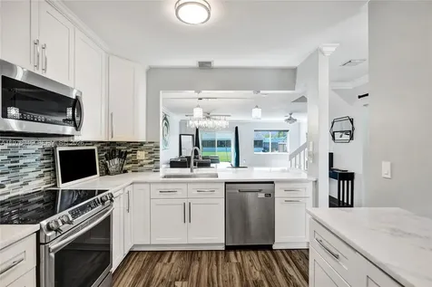 3703 NW 91st Lane Sunrise FL 33351