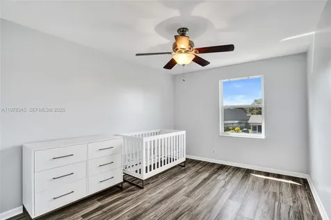 3703 NW 91st Lane Sunrise FL 33351