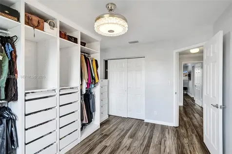 3703 NW 91st Lane Sunrise FL 33351