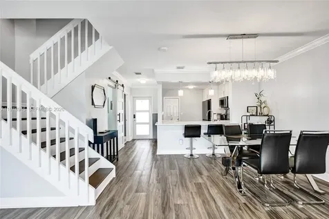 3703 NW 91st Lane Sunrise FL 33351