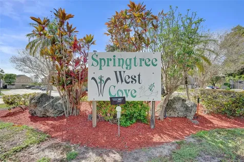 3703 NW 91st Lane Sunrise FL 33351