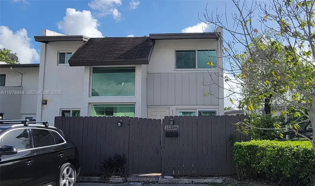 11396 SW 65th Street Miami FL 33173