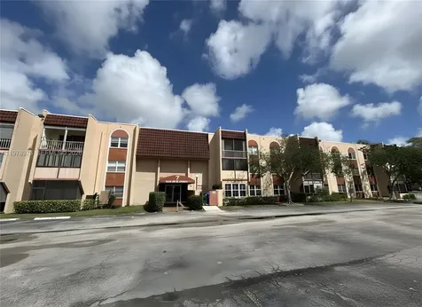8280 SW 24th Street North Lauderdale FL 33068