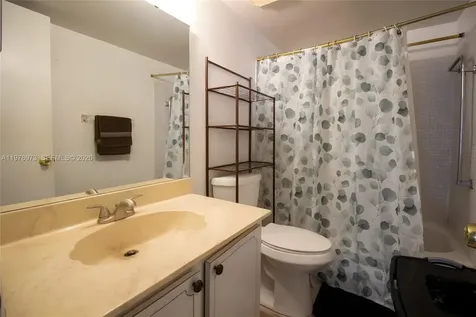 8280 SW 24th Street North Lauderdale FL 33068
