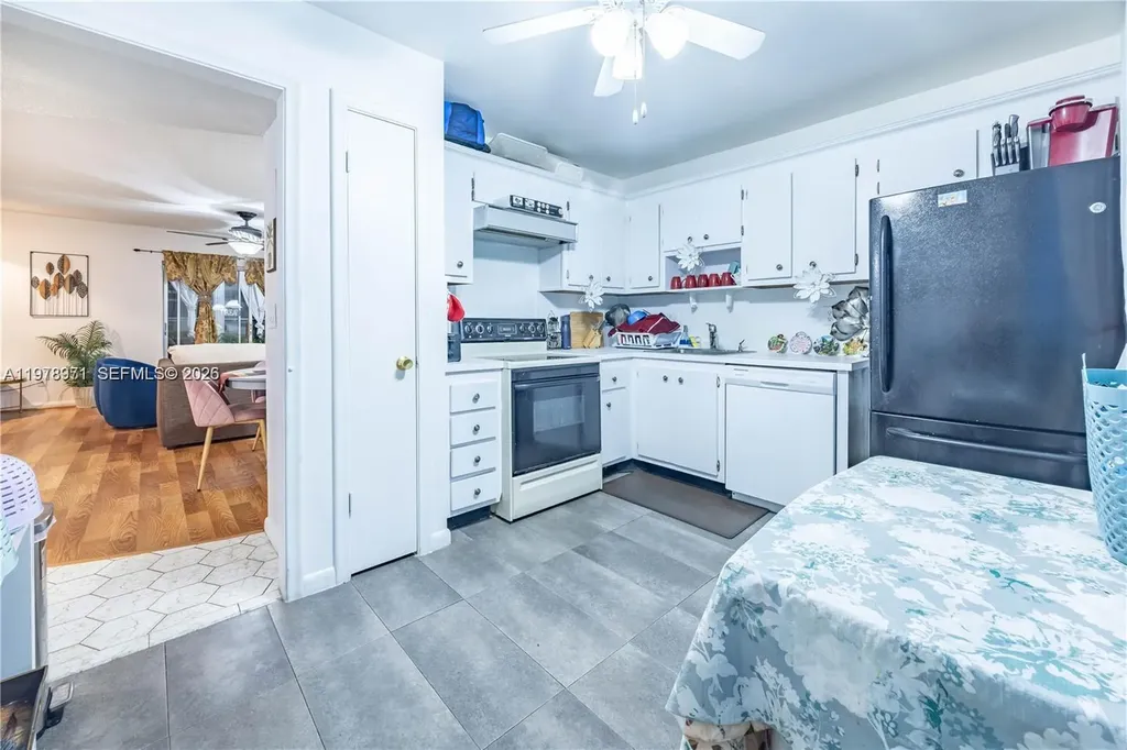 4751 NW 21st Street Lauderhill FL 33313