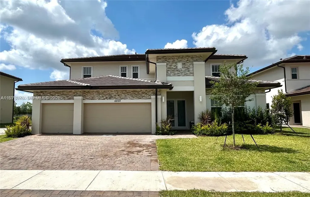 12220 SW 44th Court Davie FL 33330