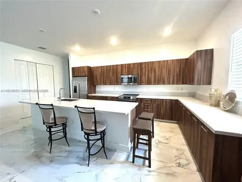 12220 SW 44th Court Davie FL 33330