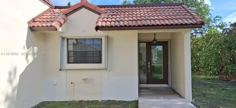 6618 NW 188th Lane Miami FL 33015