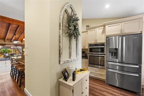 10301 Laurel Court Pembroke Pines FL 33026