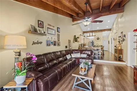 10301 Laurel Court Pembroke Pines FL 33026