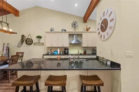 10301 Laurel Court Pembroke Pines FL 33026