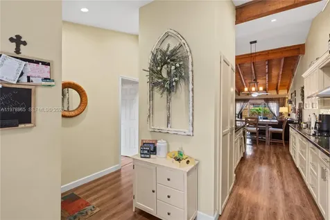 10301 Laurel Court Pembroke Pines FL 33026
