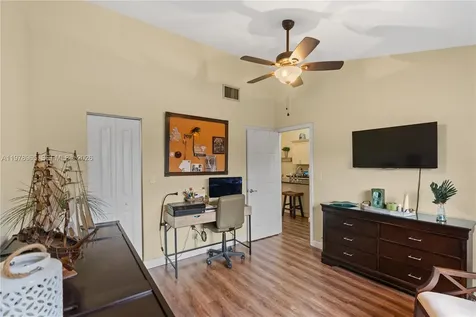 10301 Laurel Court Pembroke Pines FL 33026