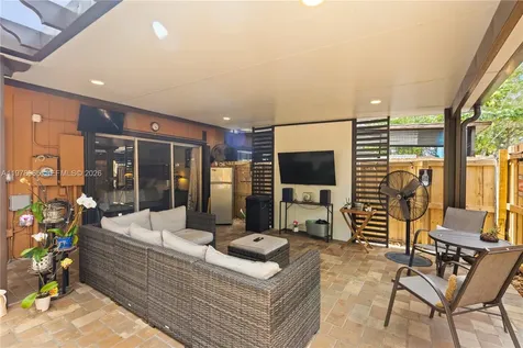 10301 Laurel Court Pembroke Pines FL 33026