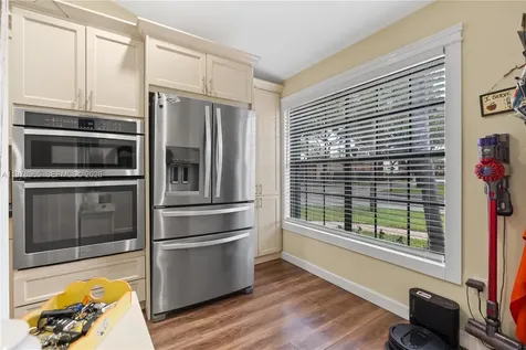 10301 Laurel Court Pembroke Pines FL 33026