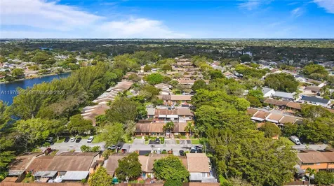 10301 Laurel Court Pembroke Pines FL 33026