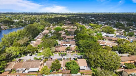 10301 Laurel Court Pembroke Pines FL 33026
