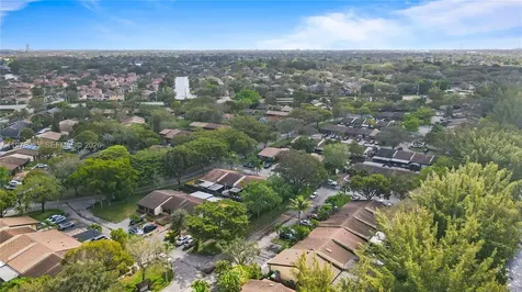 10301 Laurel Court Pembroke Pines FL 33026
