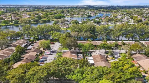10301 Laurel Court Pembroke Pines FL 33026
