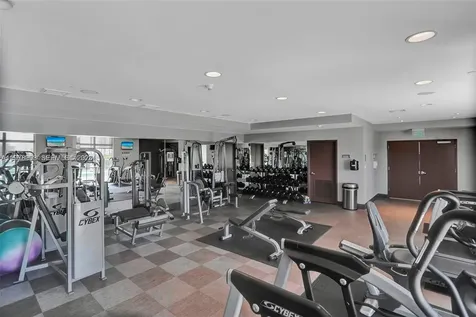 2525 SW 3rd Avenue Miami FL 33129