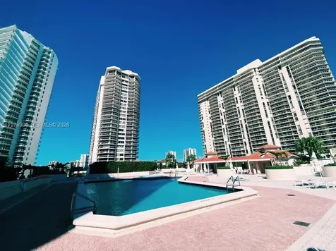 20185 E Country Club Drive Aventura FL 33180