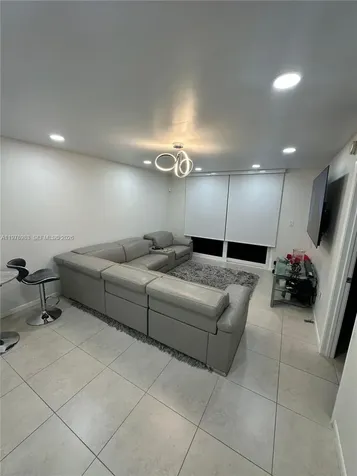 7401 NW 16th Street Plantation FL 33313