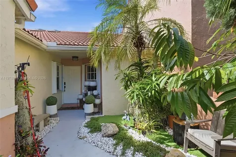 8249 NW 70th Street Tamarac FL 33321