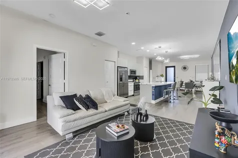 7925 NW 104th Avenue Doral FL 33178