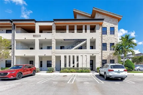7925 NW 104th Avenue Doral FL 33178