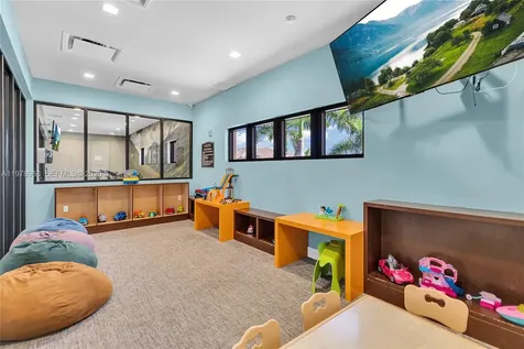7925 NW 104th Avenue Doral FL 33178