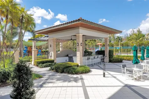 7925 NW 104th Avenue Doral FL 33178