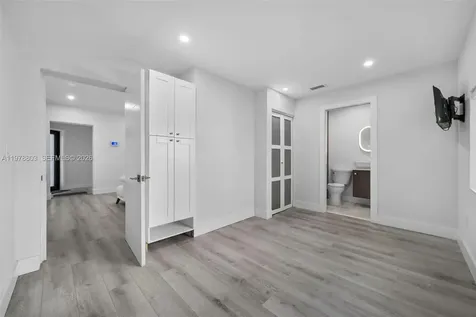 1262 SW 15th Terrace Miami FL 33145