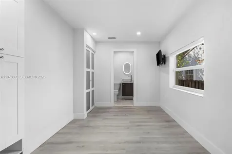 1262 SW 15th Terrace Miami FL 33145