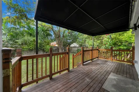 1262 SW 15th Terrace Miami FL 33145