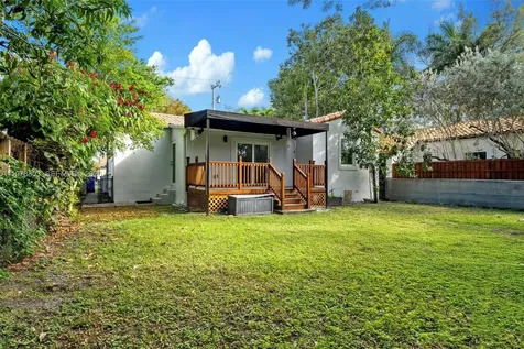 1262 SW 15th Terrace Miami FL 33145