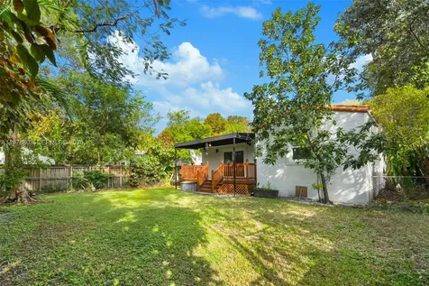 1262 SW 15th Terrace Miami FL 33145