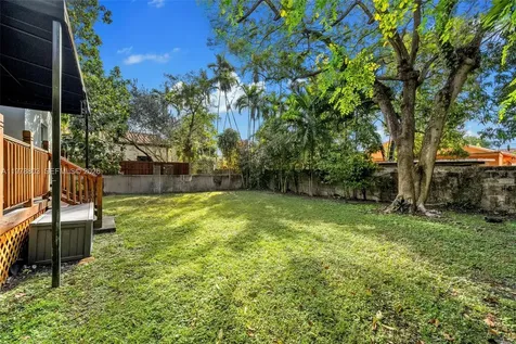 1262 SW 15th Terrace Miami FL 33145