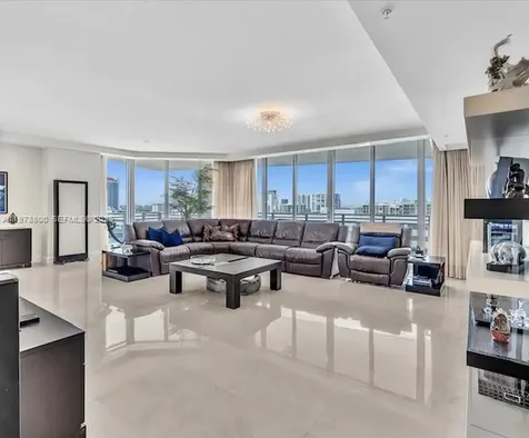 3535 S Ocean Drive Hollywood FL 33019
