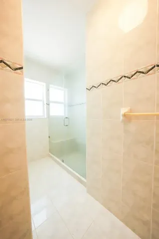 5511 NW 180th Terrace Miami Gardens FL 33055