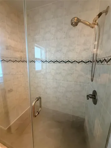 5511 NW 180th Terrace Miami Gardens FL 33055