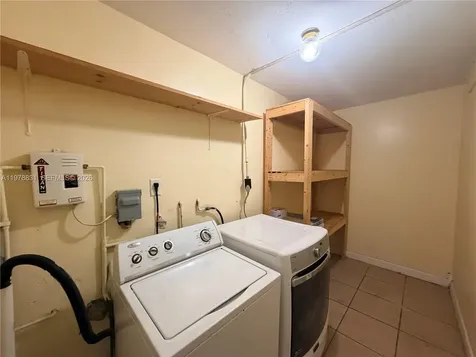 5511 NW 180th Terrace Miami Gardens FL 33055