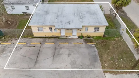 1101 SW 2nd Street Homestead FL 33030