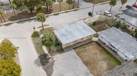 1101 SW 2nd Street Homestead FL 33030