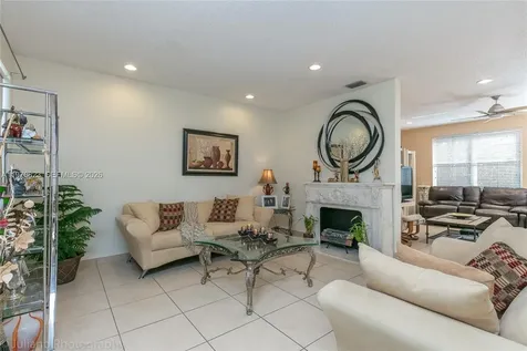 1032 Silktree Lane Weston FL 33327